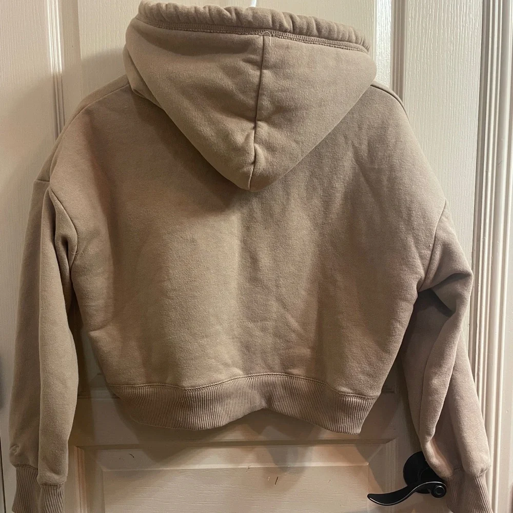 **sold** **sold** Hollister Sherpa-Lined Full-Zip Cropped Hoodie XS - Picture 2 of 4